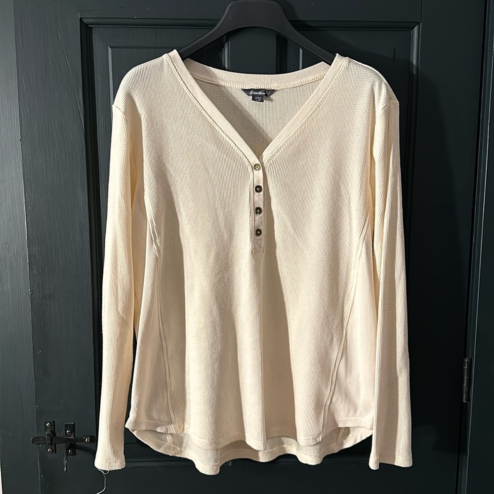 Eddie Bauer cream Henley size XL